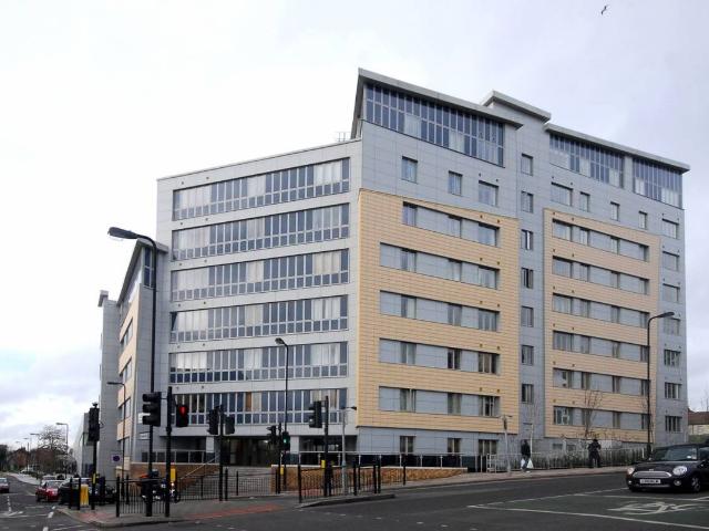 Apartment for rent in London Borough of Ealing, Hanwell