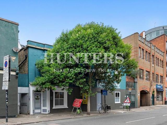 Apartment for rent in Highbury, Greater London