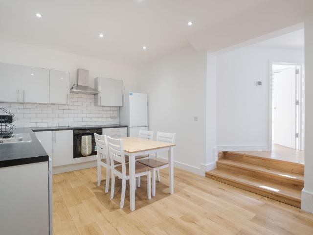 Apartment for rent in London Borough of Islington, Greater London