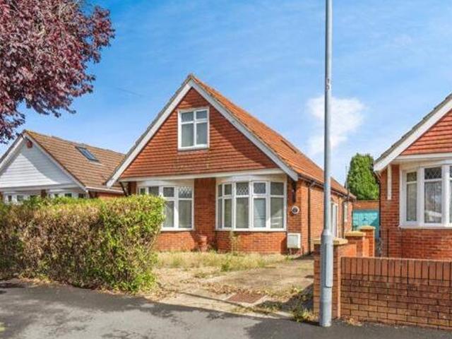 House for sale in Spring Vale, Hampshire