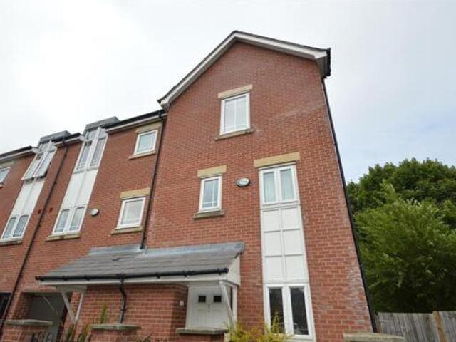 House for rent in Lyons, Greater London
