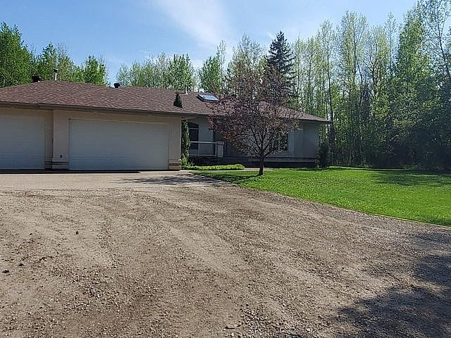House for sale in Wedgewood, Alberta