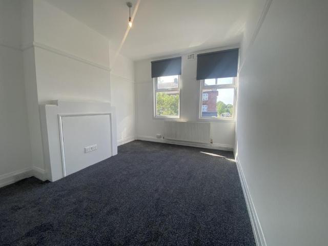 Apartment for rent in Preston, Greater London