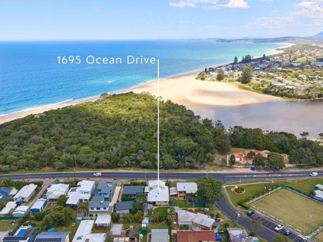 House for sale in Lake Cathie, Port Macquarie-Hastings Council