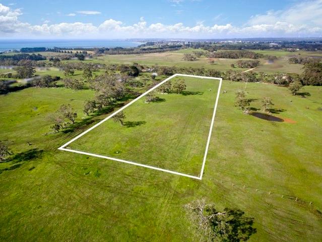 Land for sale in Bolwarra, Victoria