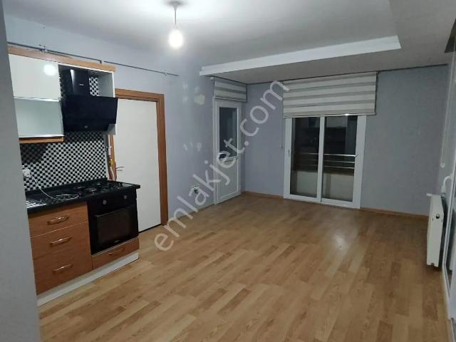 Yenişehir, Mersin içerisinde kiralık mülk