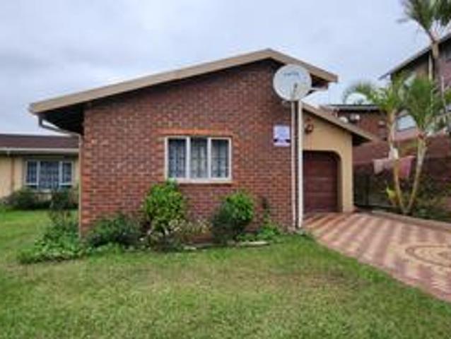 House for sale in Chatsworth, Kwazulu-natal