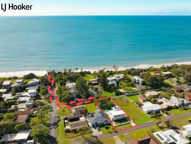 House for sale in Culburra Beach