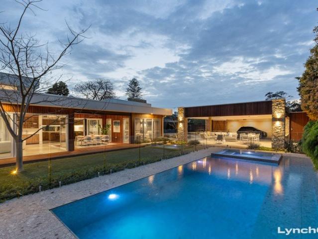 House for sale in Mount Eliza, Melbourne