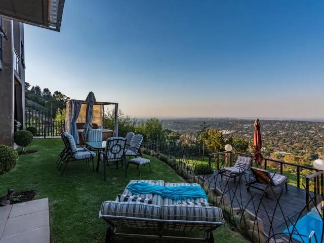 Townhouse for sale in Johannesburg