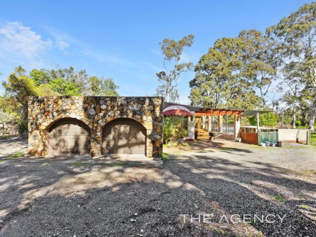 House for sale in Wattle Grove, Western Australia