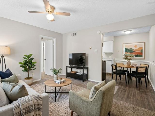 Apartment for rent in Woodland Hills, Little Rock