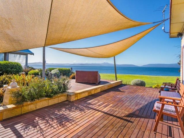 House for sale in Saltwater River, Tasmania