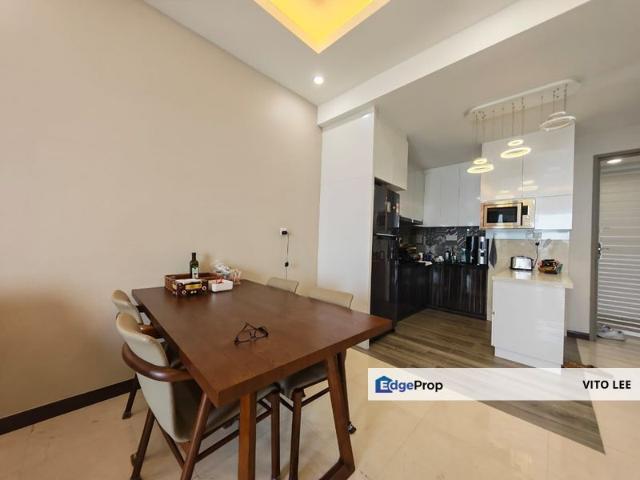 Condominium for sale in Malaka