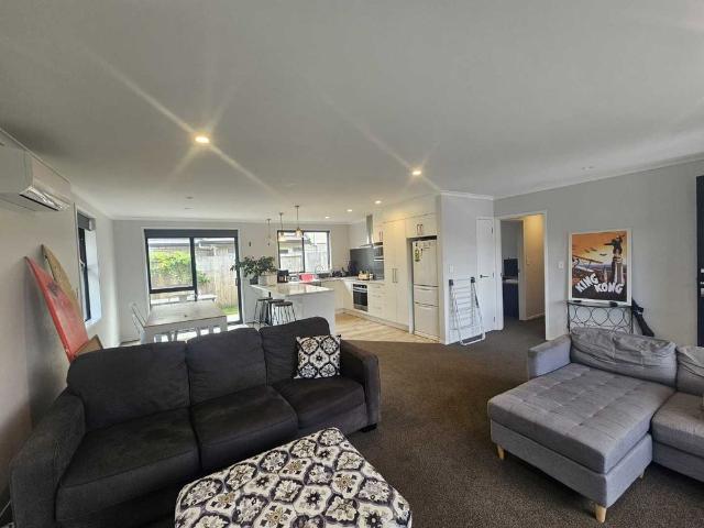 House for rent in Pāpāmoa Beach, Papamoa