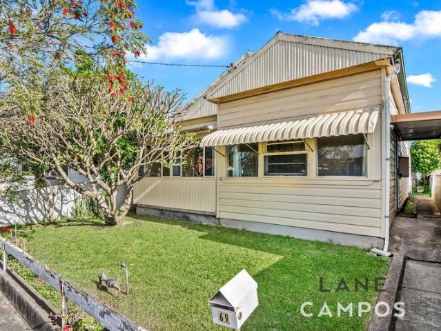 House for sale in Newcastle, Newcastle-Maitland