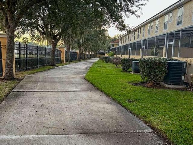 Room for rent in Florida
