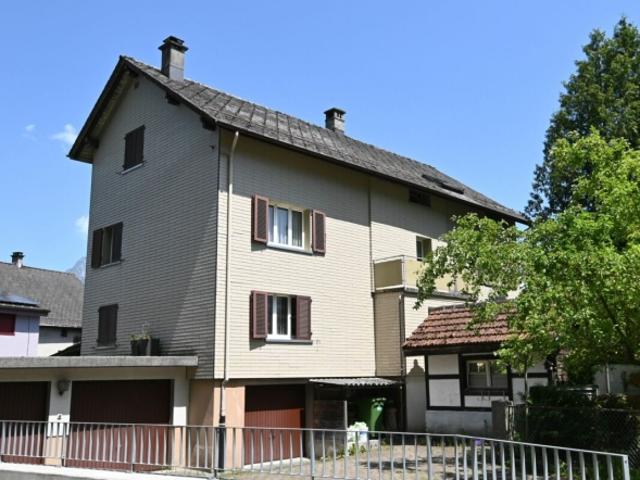 Mehrfamilienhaus kaufen in Oberurnen, Glarus