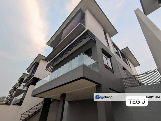 House for sale in Petaling, Alam Impian