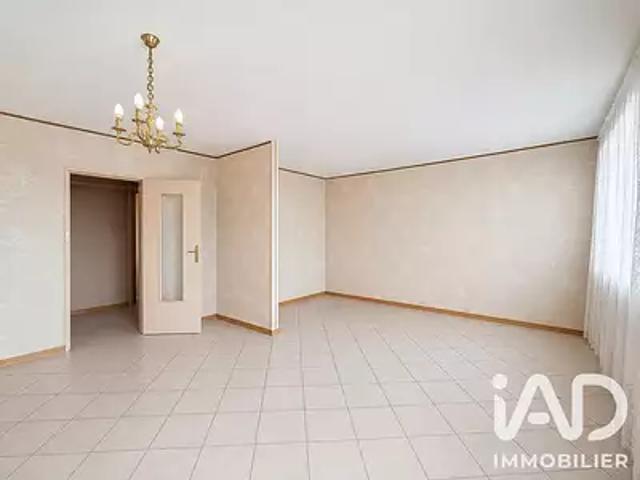 Appartement vente à Saint-Thibault, Dreux
