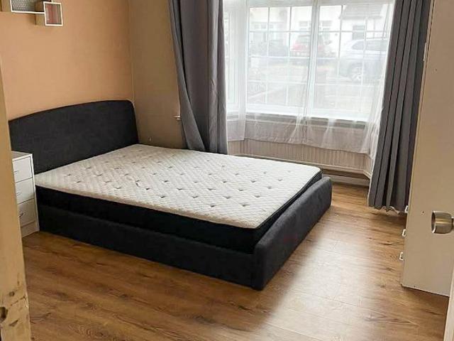 Apartment for rent in London Borough of Ealing, Greater London