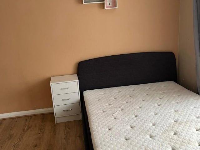 Apartment for rent in London Borough of Ealing, Greater London