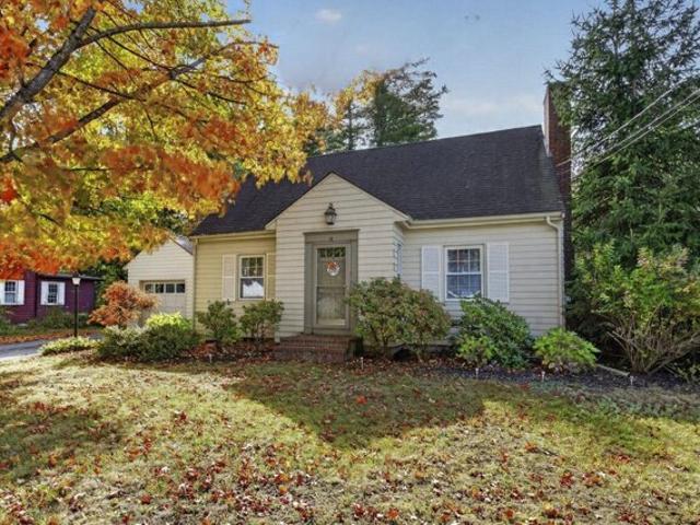 House for sale in Somersworth, Strafford County
