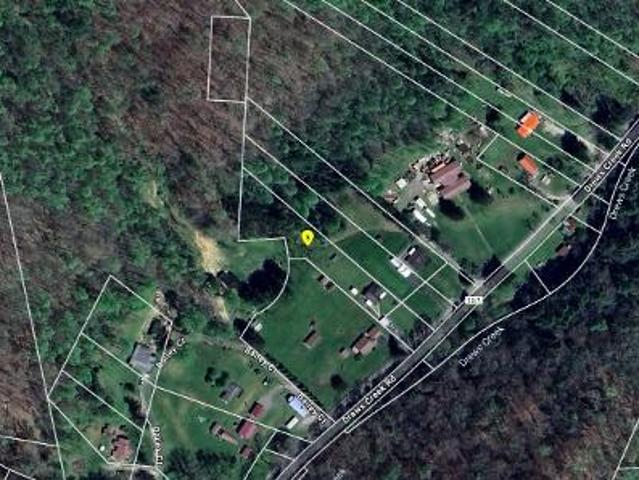 House for sale in Pineknob, Raleigh County