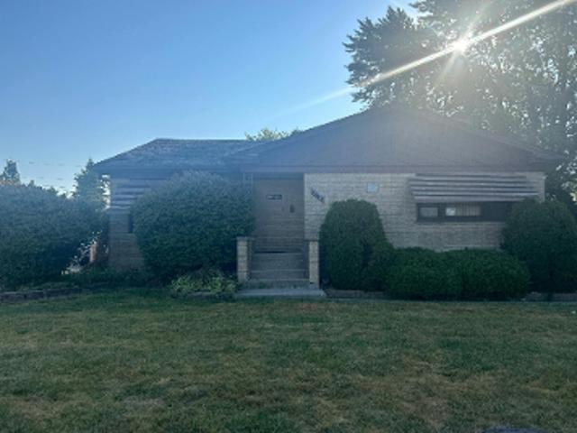 House for sale in South Holland, Cook County