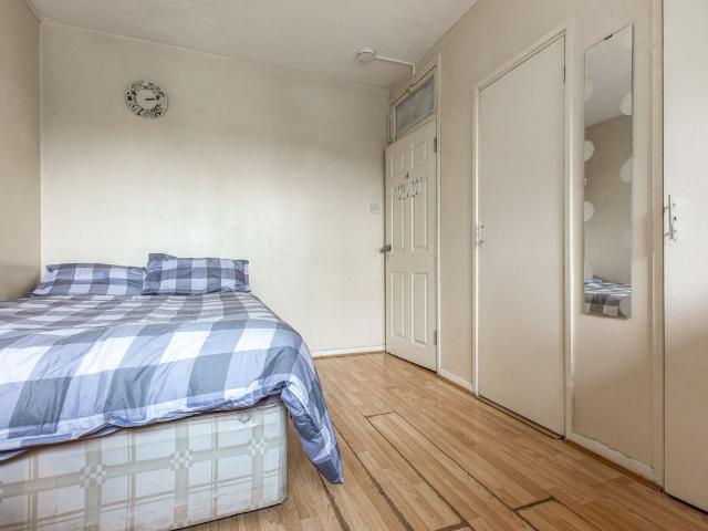 Room for rent in Old Ford, Mile End