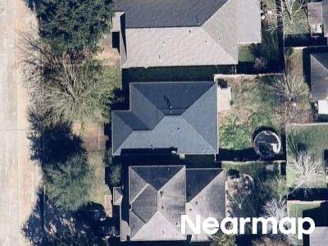 House for sale in Cypress