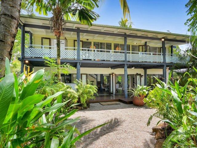 House for sale in Palm Cove, Queensland