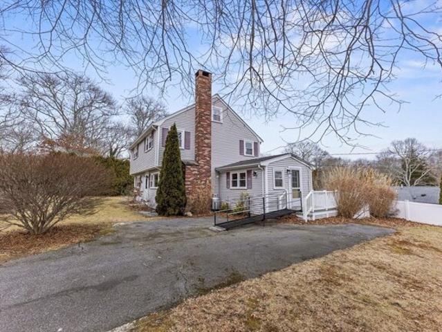 House for sale in Cataumet, Massachusetts