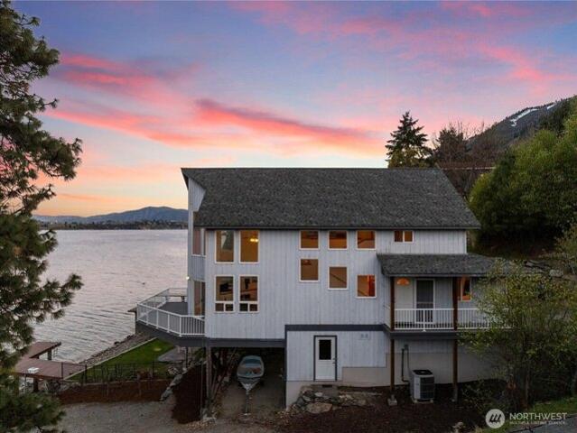 House for sale in Chelan