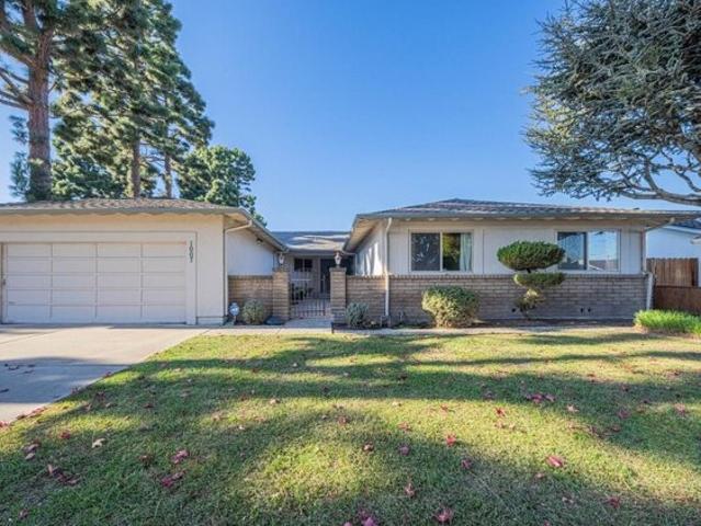 House for sale in Salinas, California