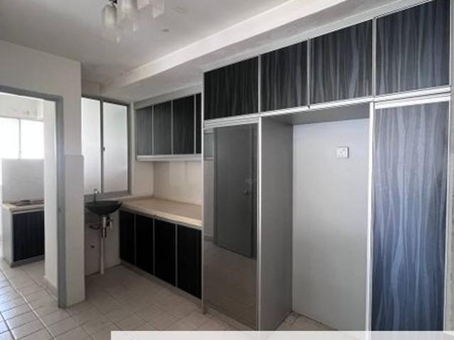 Condominium for sale in Petaling, Damansara Damai