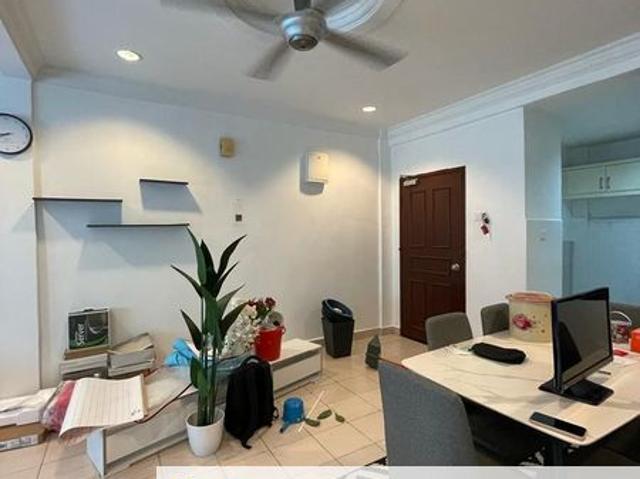 Condominium for sale in Petaling, Damansara Damai