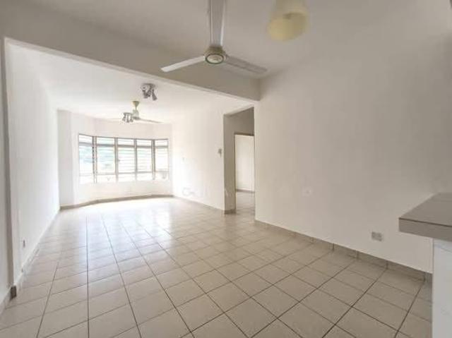 Condominium for sale in Petaling, Damansara Damai