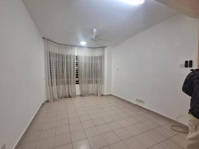 Condominium for rent in Petaling, Damansara Damai
