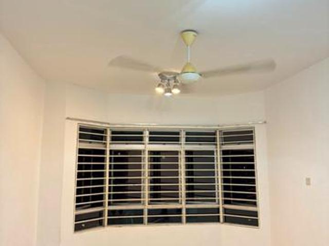 Apartment for rent in Petaling, Damansara Damai