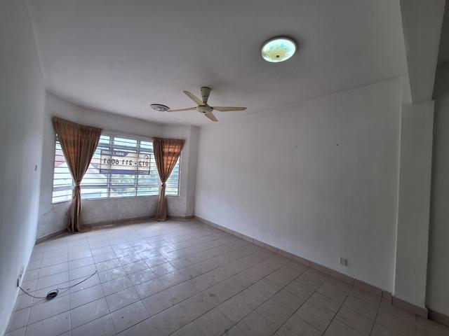 Condominium for sale in Petaling, Damansara Damai