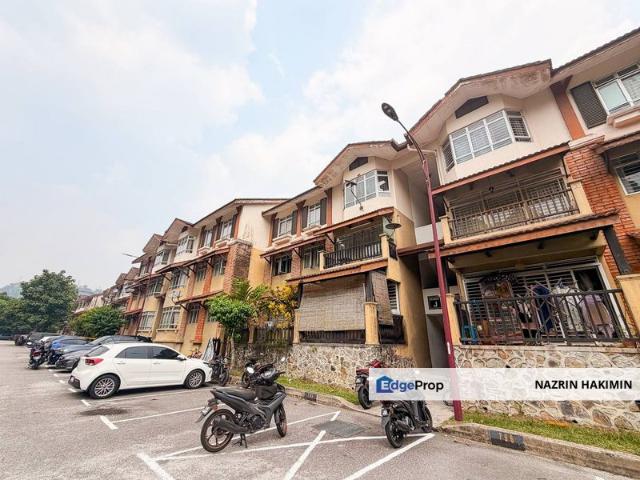 Condominium for sale in Petaling, Damansara Damai