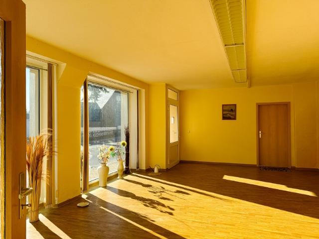 Büro kaufen in Großharthau, Sachsen