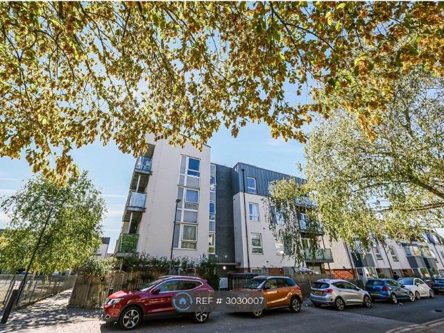 Apartment for rent in London Borough of Harrow, Greater London