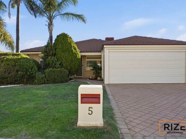 House for sale in Hocking, Western Australia