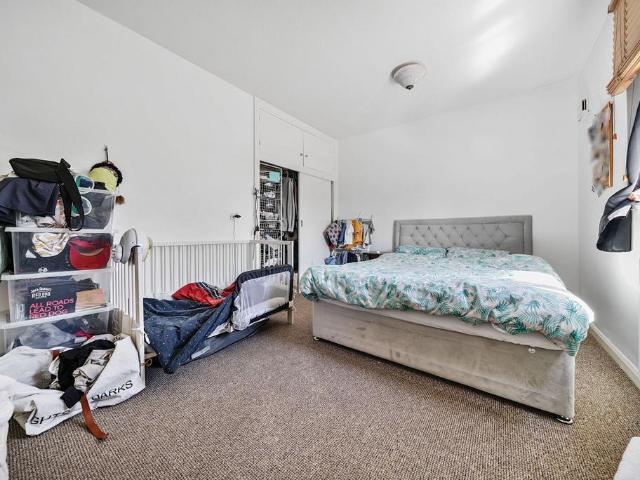 Apartment for rent in London Borough of Lewisham, Forest Hill