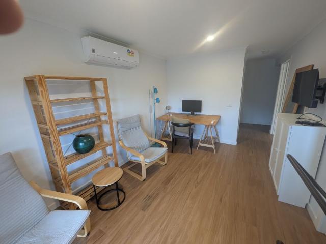 Room for rent in Camerons Creek, Victoria