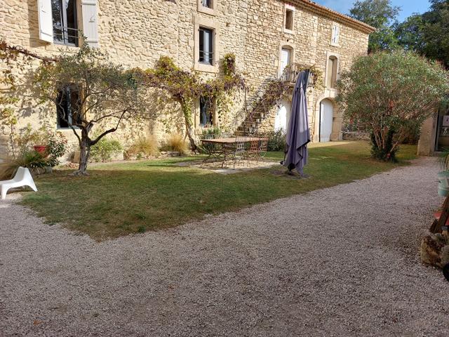 Maison vente à La Baume-de-transit