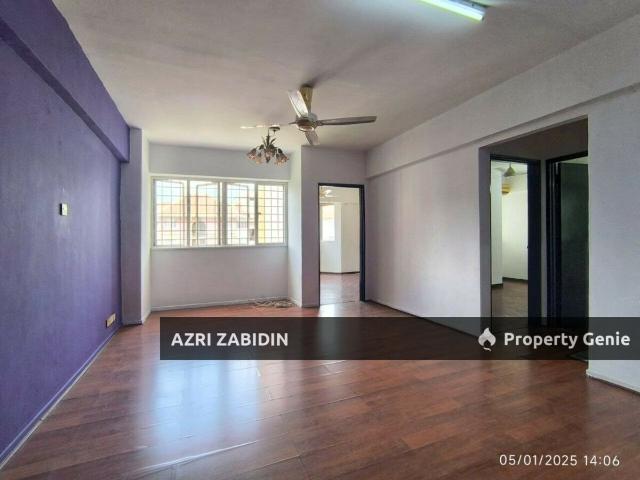 Apartment for sale in Bandar Tasik Selatan