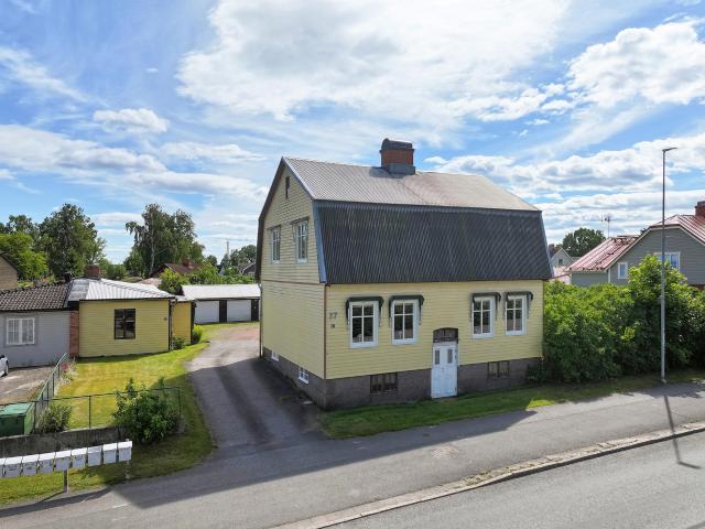 Villa till salu i Åmål, Västra Götaland